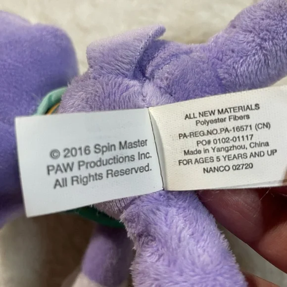 Paw Patrol Everest 8 Inch Plush - Picture 5 of 6